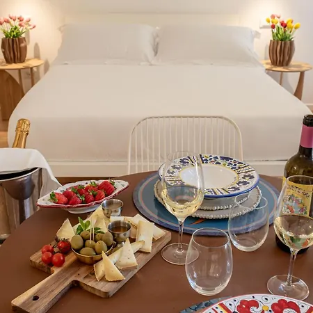 Palazzo Sant' Agostino - Natural Comfort By The First 4*