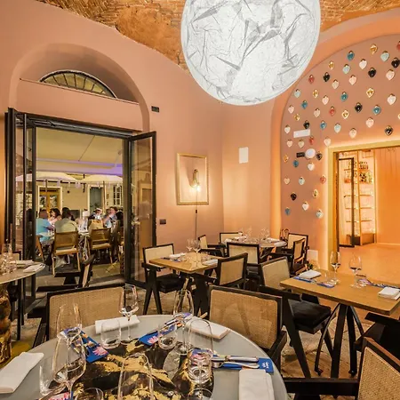 招待所 Palazzo Sant' Agostino - Natural Comfort By The First 4*