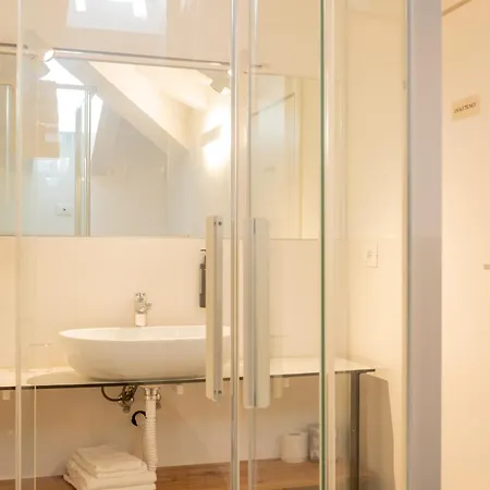 招待所 Palazzo Sant' Agostino - Natural Comfort By The First 斯培西亚