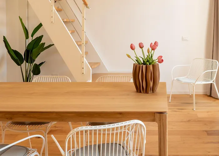 Palazzo Sant' Agostino - Natural Comfort By The First Penzion La Spezia